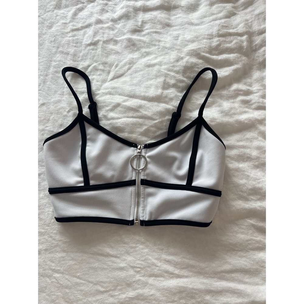 LF Stores White Cropped Tank